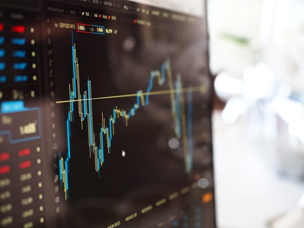 Grattis till dig som följde förra veckans certifikattips. Nästan alla 22 tips har gått med vinst om du köpte i måndags. Bull Silver X15 Nordea2 gick upp med 89% från måndagens till slutkurs till fredagens slutkurs. Nu tittar vi på aktie och optionstips.